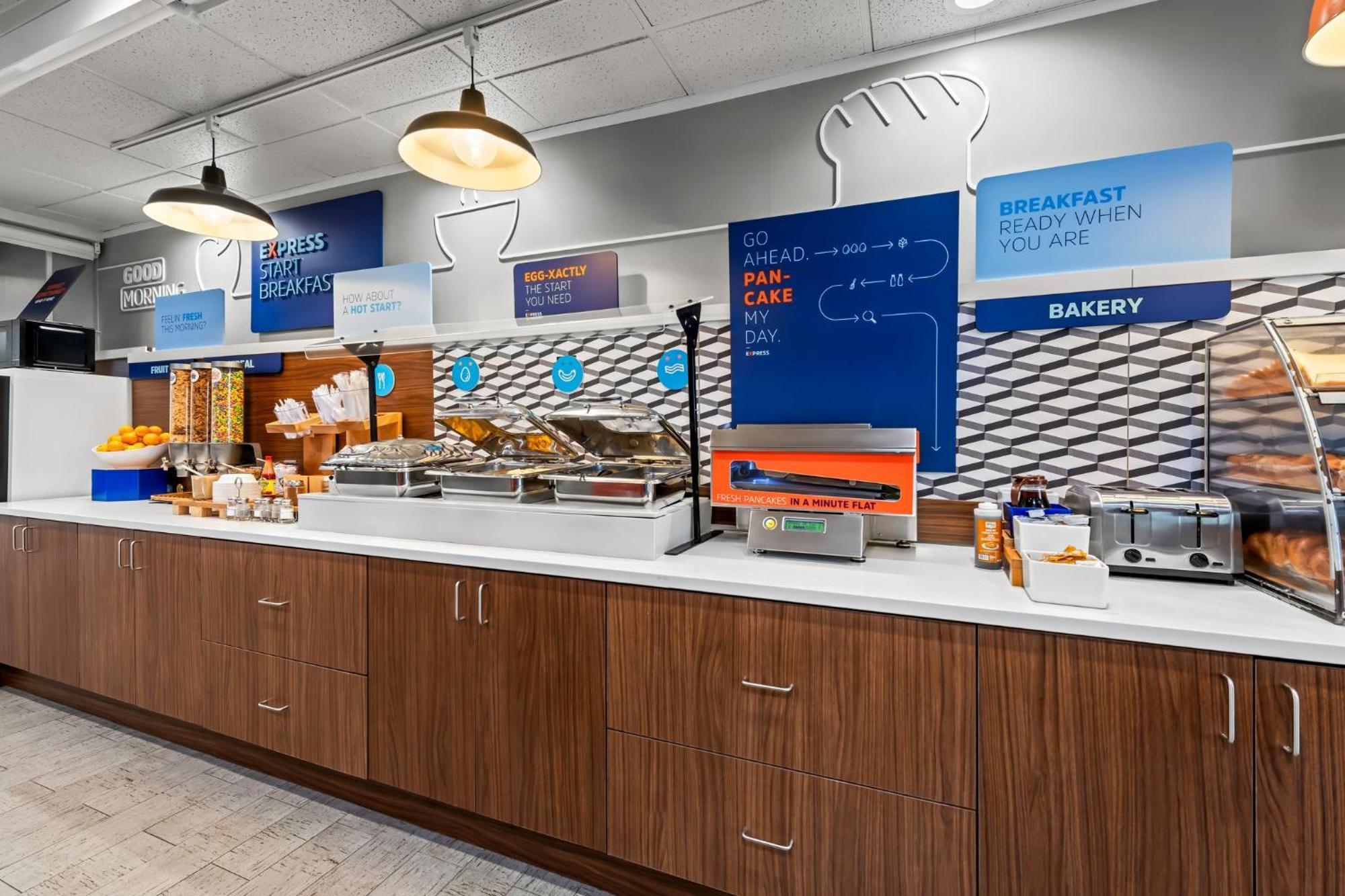 Express Saint Simons Island By Ihg 3*